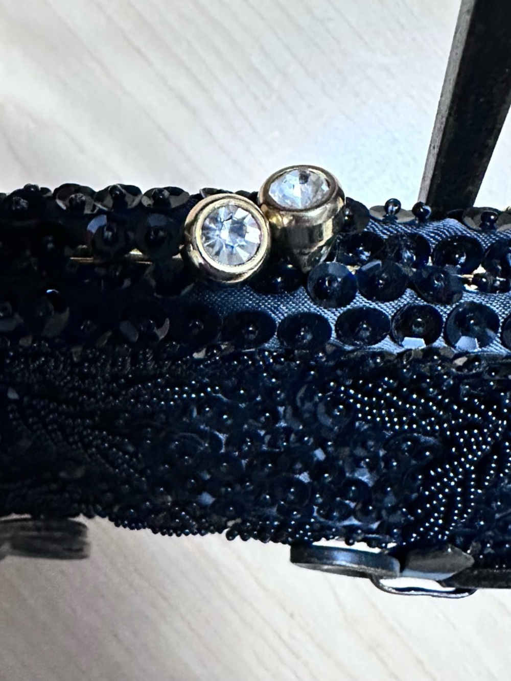 Black Beaded Evening Clutch - Elegant Sequin Handbag - Picture 4 of 6
